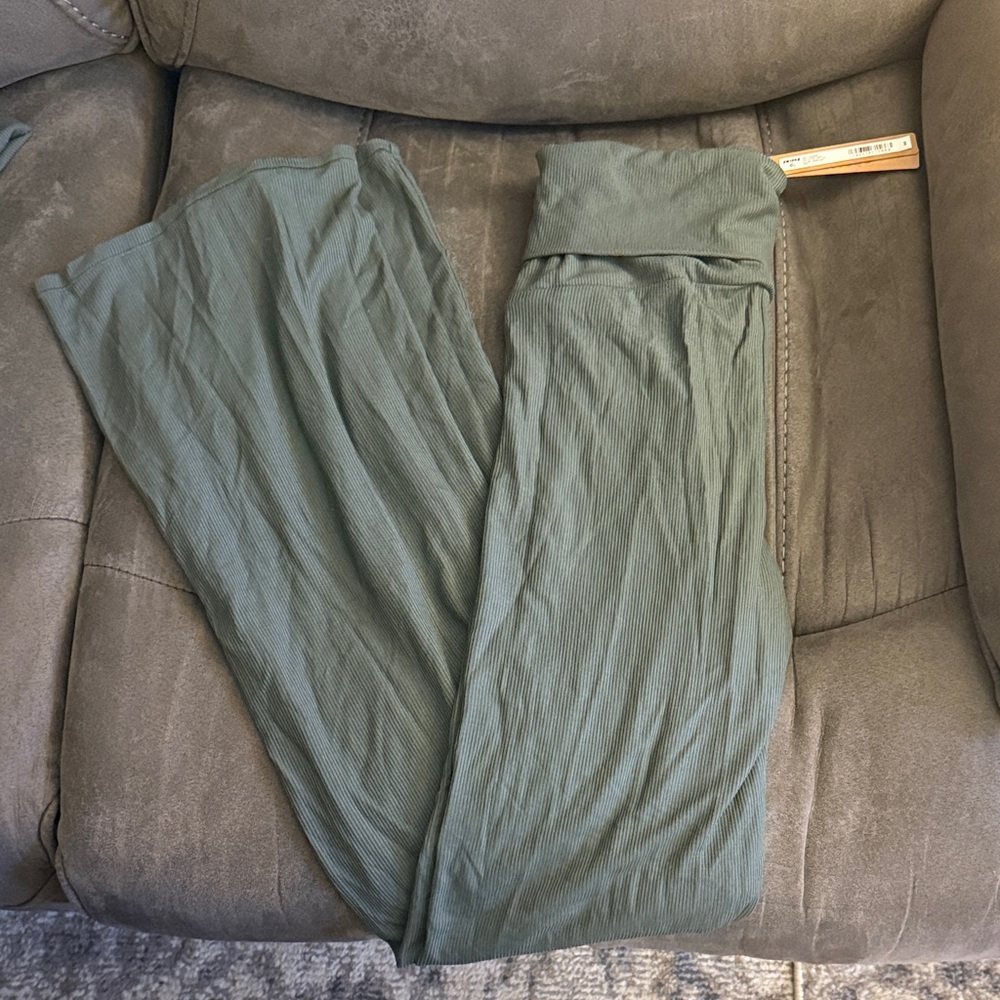 SKIMS Olive Ribbed Wide-Leg Pants with Tag